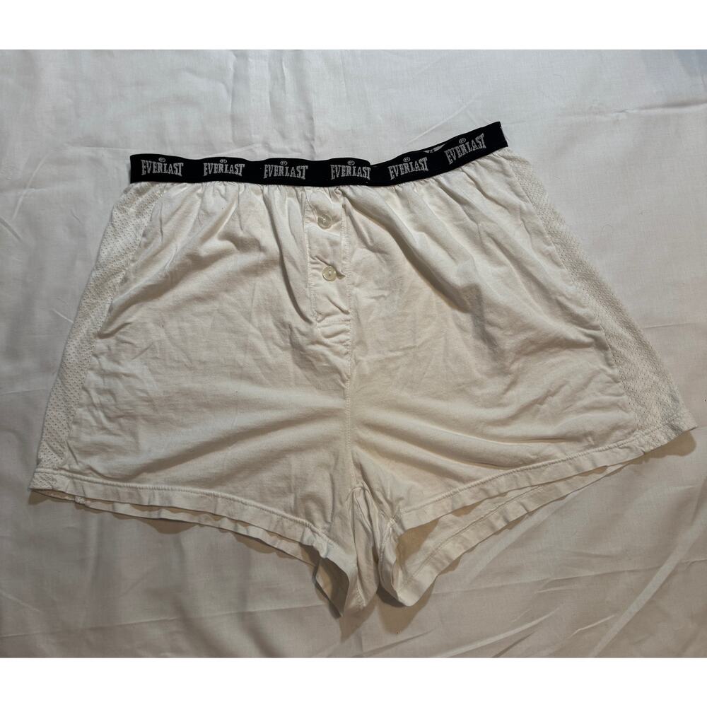 Vintage 90s/Y2K Women's Everlast Boxer Shorts, White and Black, 29 Waist